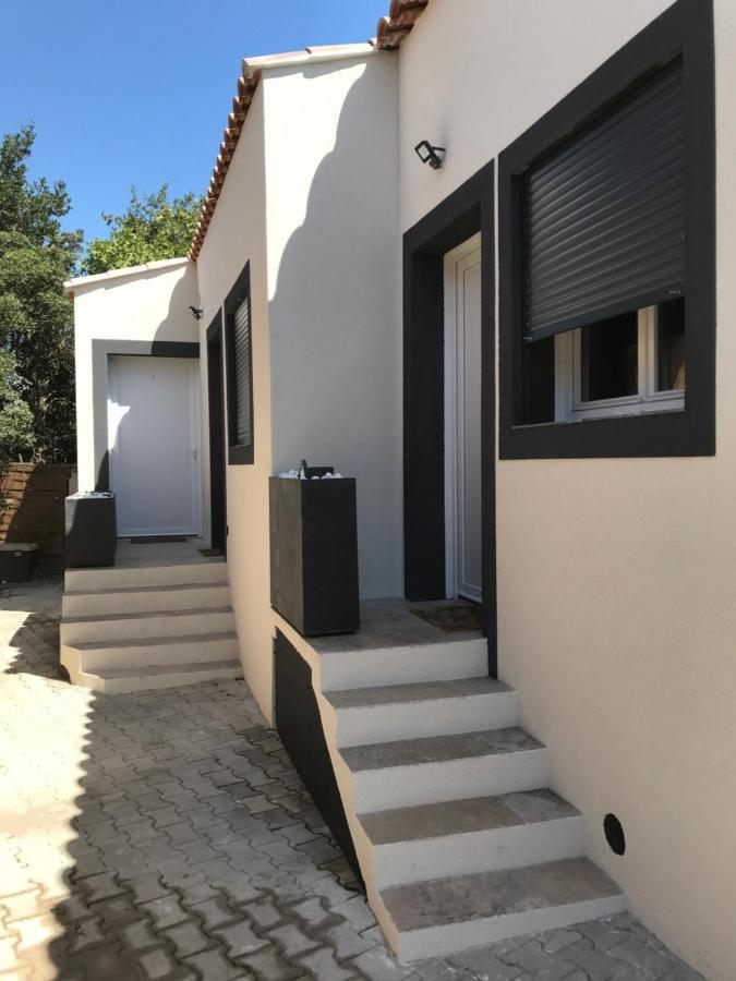 Beach House Fos-sur-Mer Bagian luar foto