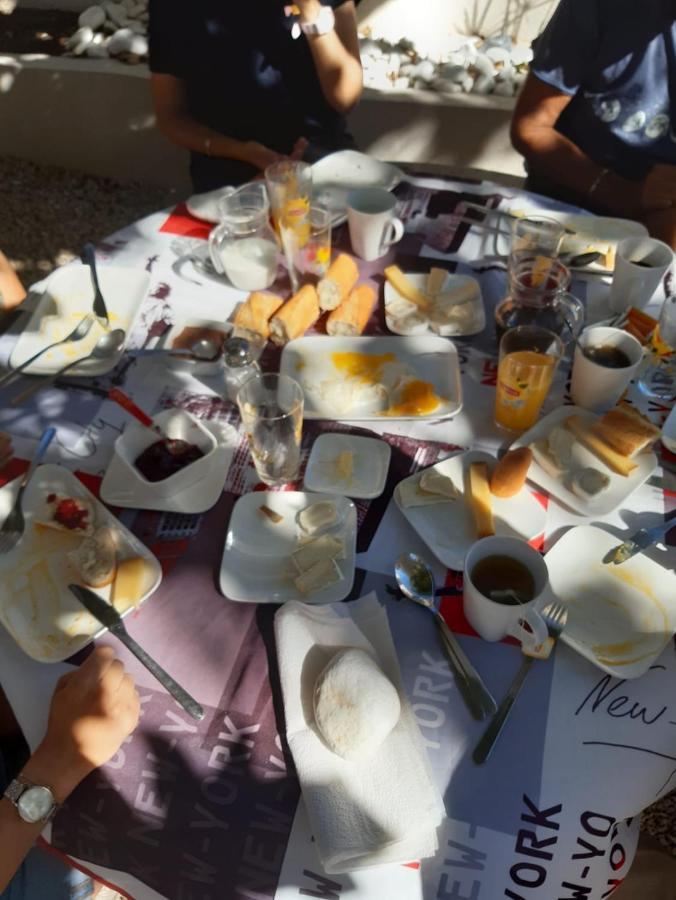 Beach House Fos-sur-Mer Bagian luar foto